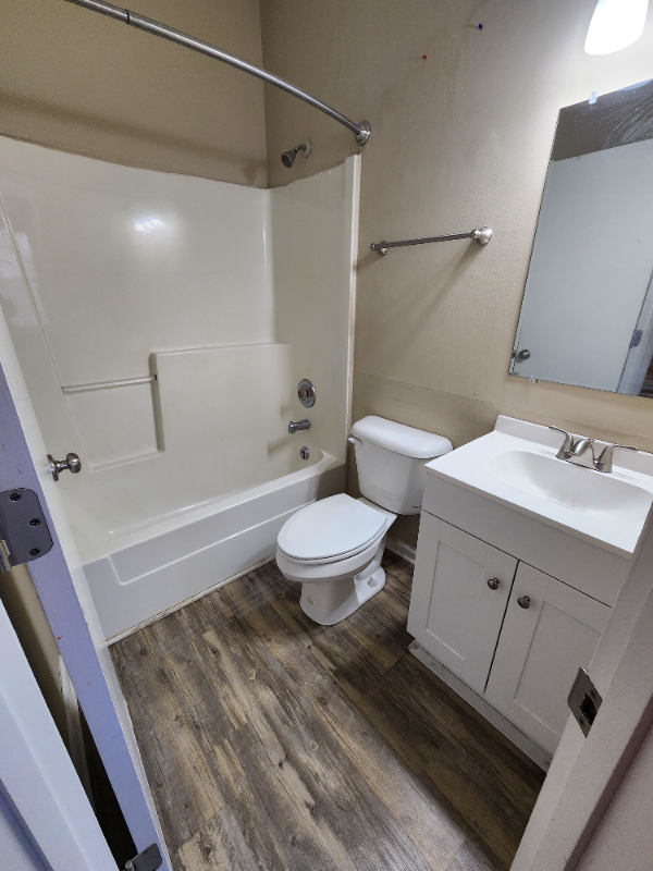 4230 Wilshire Blvd #D204 - Photo 7 of 9