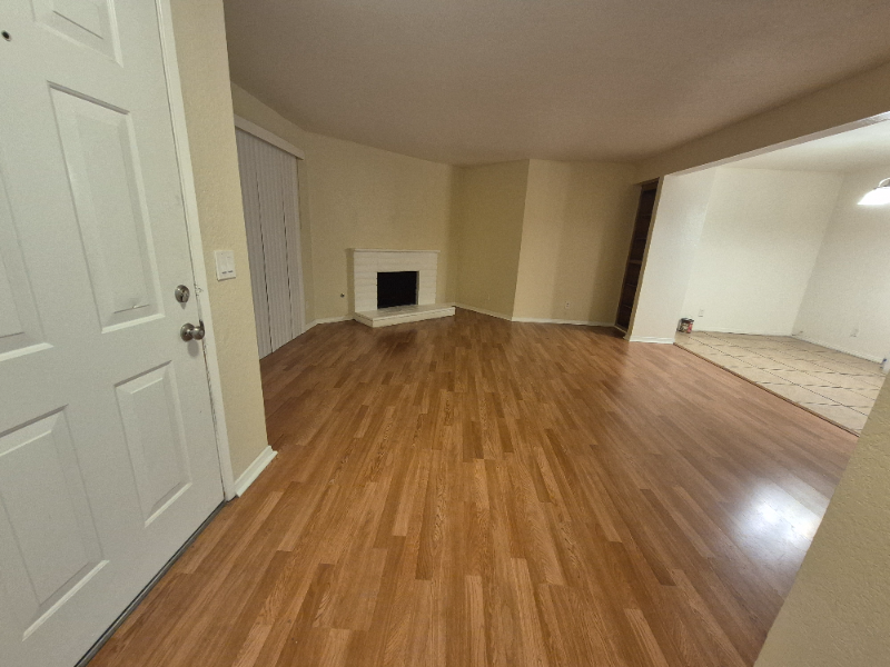 155 Tiger Ln - Photo 3 of 15