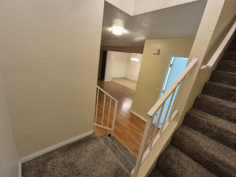 155 Tiger Ln - Photo 5 of 15