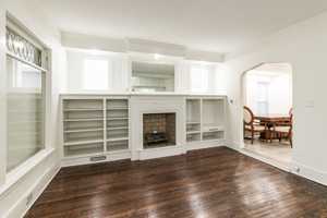 featured image of 1209 Madison St #FL1