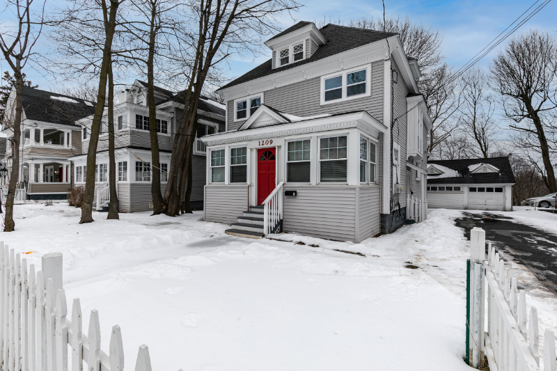 1209 Madison St #FL1 - Photo 6 of 9