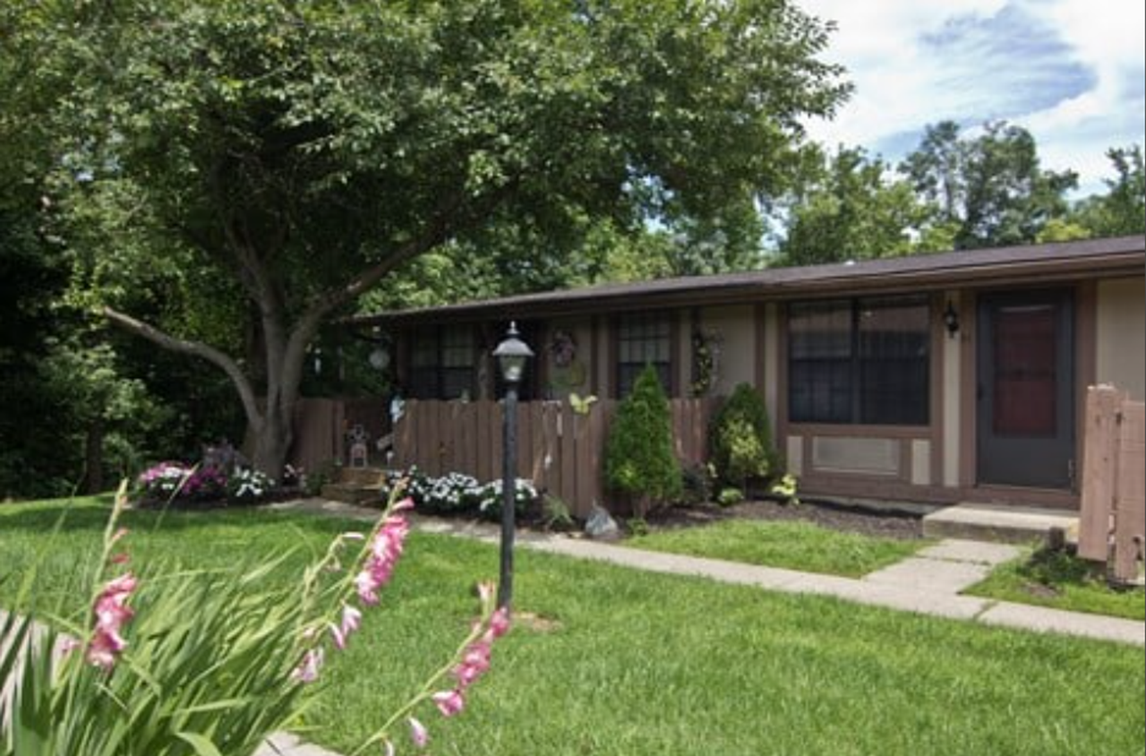 Hartwick - Photo 2 of 4