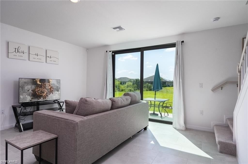 14267 Oviedo Pl Lot 92 - Photo 5 of 37