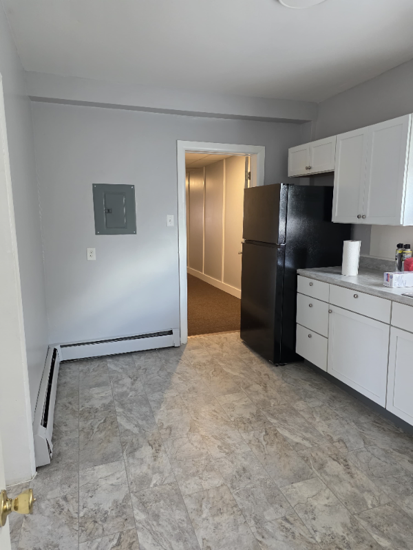 34 N Earl St #2 - Photo 2 of 15