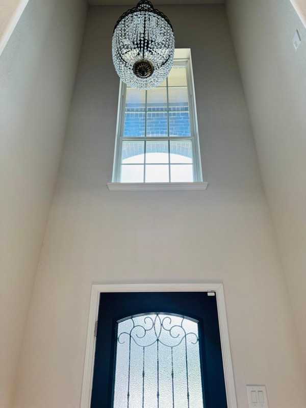 3314 Dry Creek Dr - Photo 4 of 35