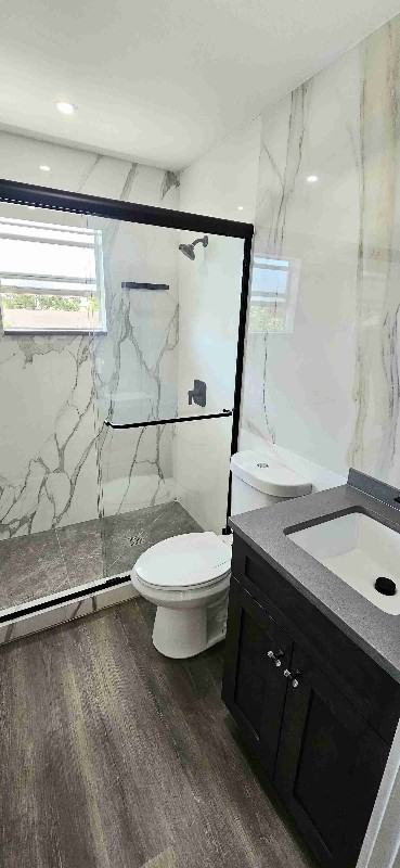 765 W 7th St #3 - Photo 5 of 10