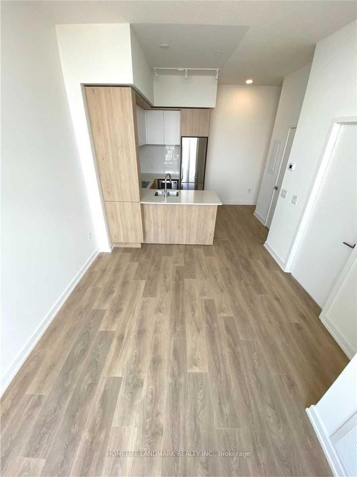 225 Sumach Street #2912 - Photo 6 of 27