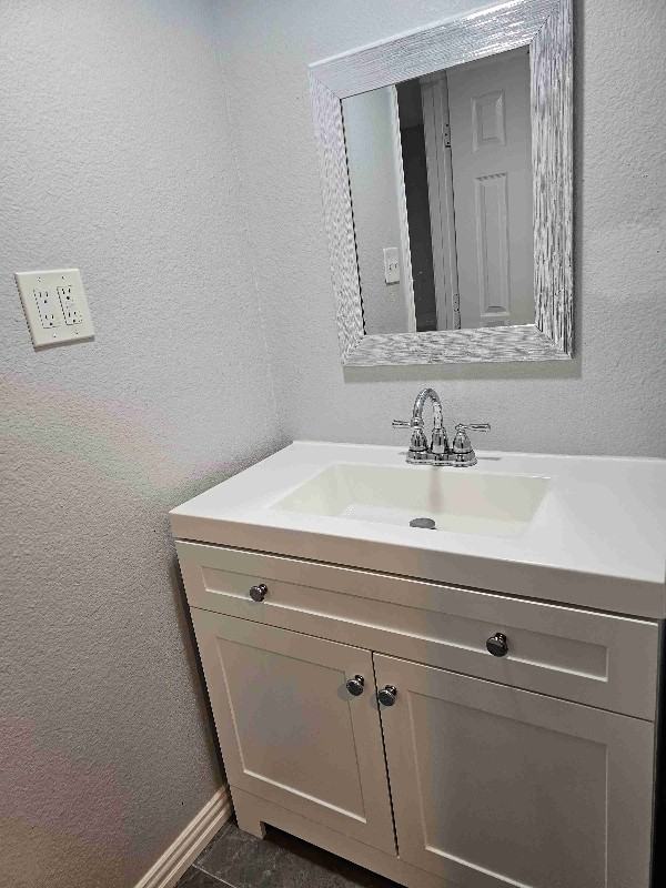 1602 M Ave - Photo 4 of 12