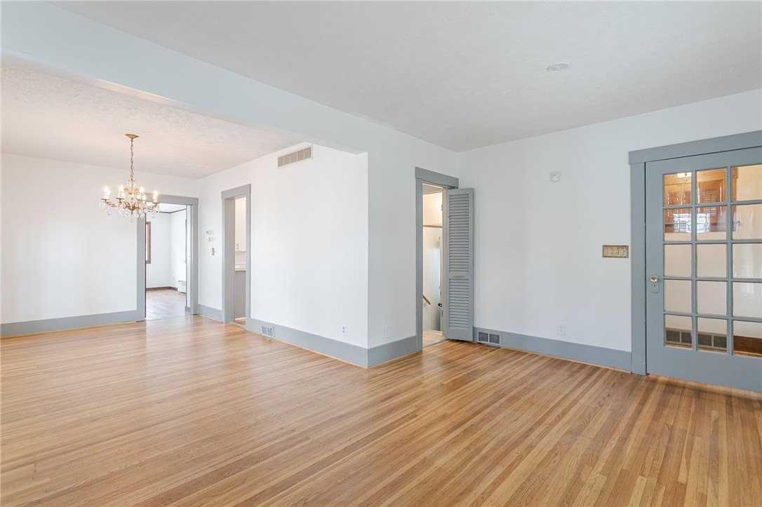 176 Merwin Ave - Photo 3 of 24