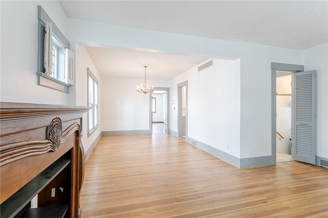 176 Merwin Ave - Photo 6 of 24