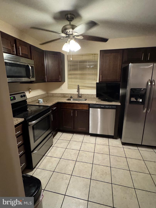 6849 Mountain Lake Pl - Photo 2 of 8