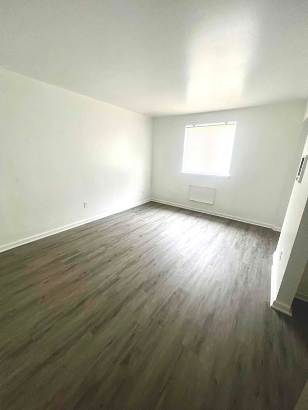 800 Cedar St - Photo 3 of 18