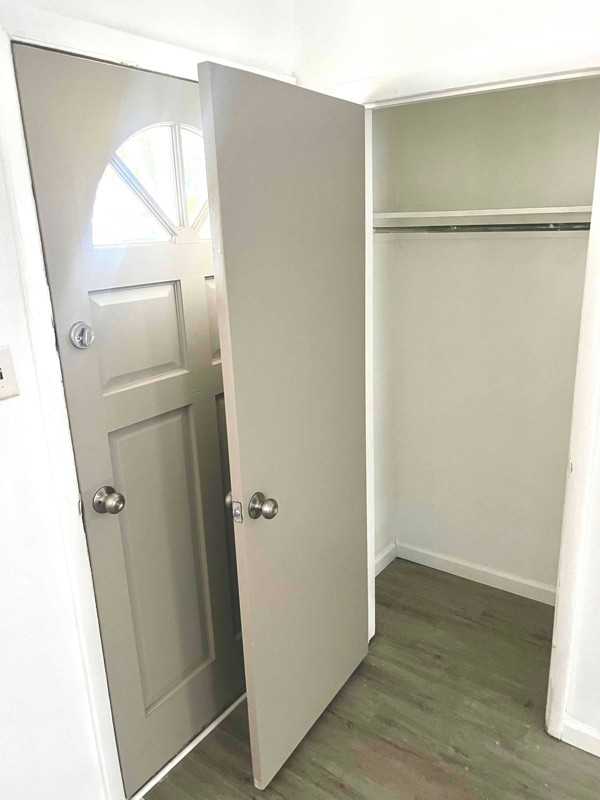 800 Cedar St - Photo 6 of 18