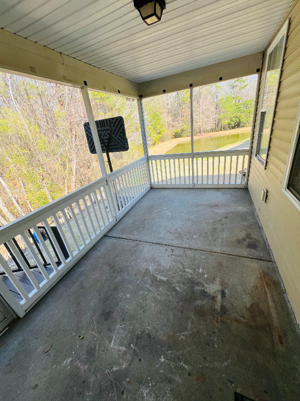 335 Flyway Rd - Photo 5 of 17