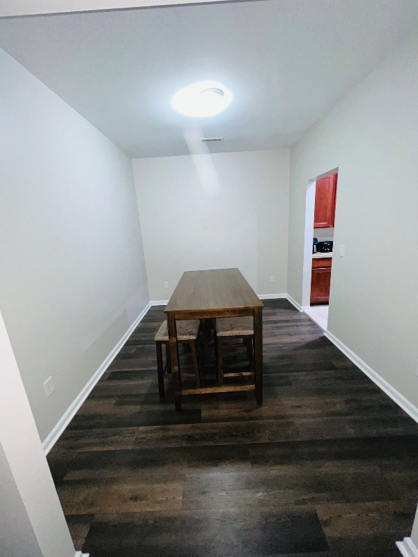 335 Flyway Rd - Photo 7 of 17