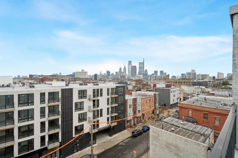 1626 Ridge Ave #401D - Photo 4 of 15