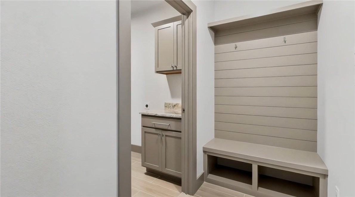 15206 Cruiser St - Photo 5 of 14