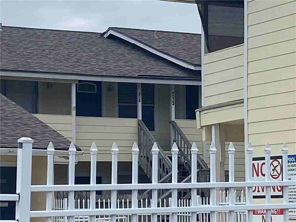 1011 Ennis Joslin Rd #212