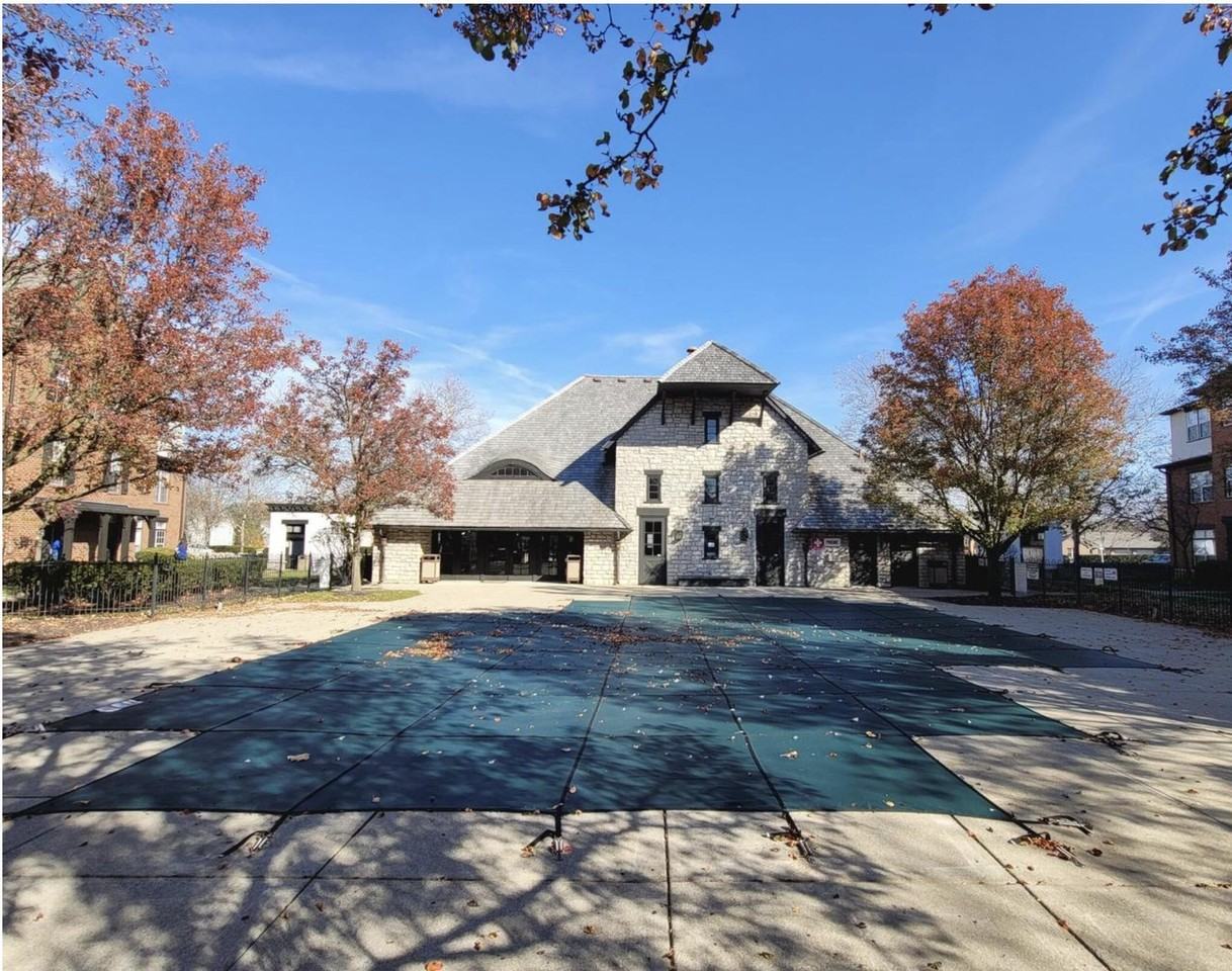 6265 Craughwell Ln - Photo 2 of 14