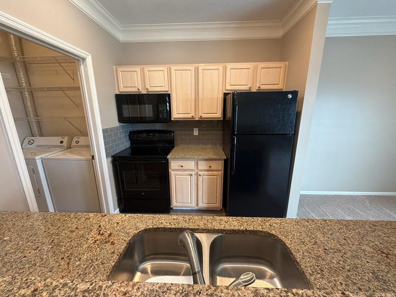 6265 Craughwell Ln - Photo 7 of 14