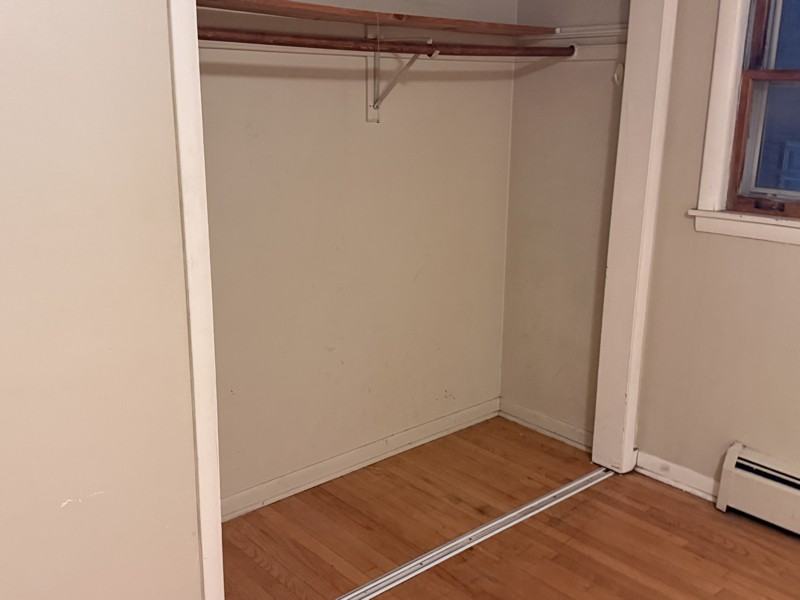 1136 E 81st St #G - Photo 4 of 10