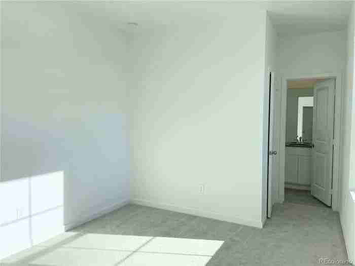 1919 S Fultondale Way - Photo 7 of 17