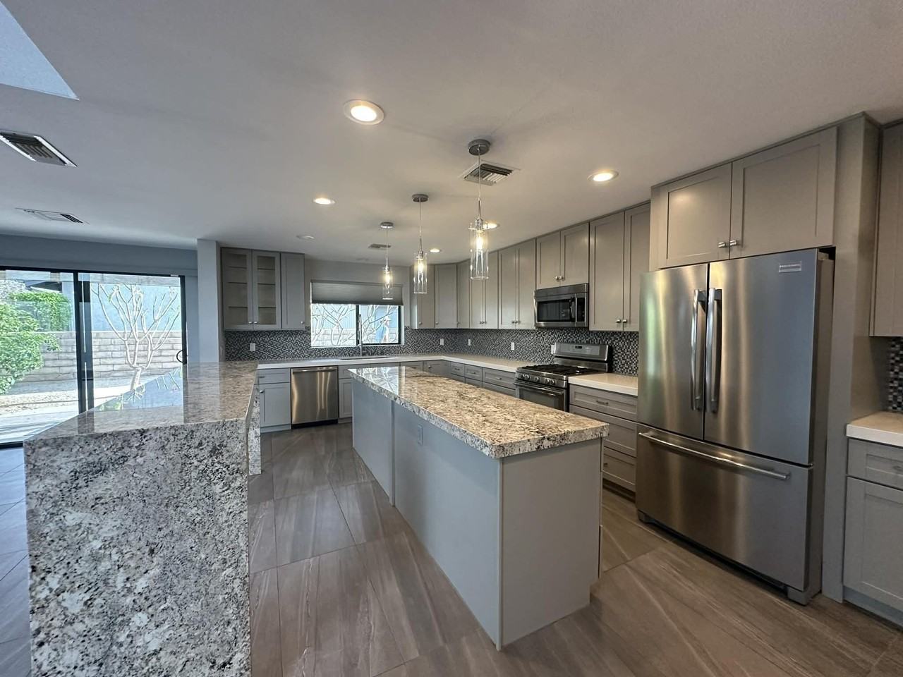 4 Saturn Cir