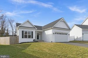 featured image of 104 Ridgeway St