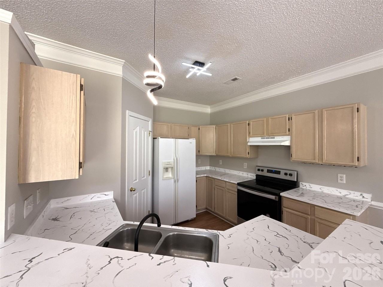 2602 Brahman Meadows Ln - Photo 6 of 17