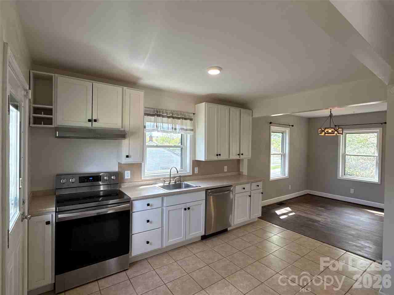 2520 Brentwood Pl - Photo 7 of 15