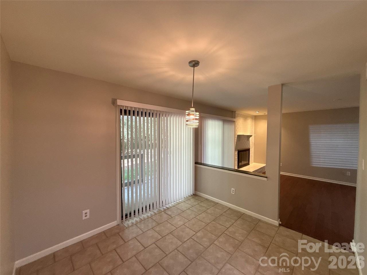 11002 Harrowfield Rd - Photo 4 of 16