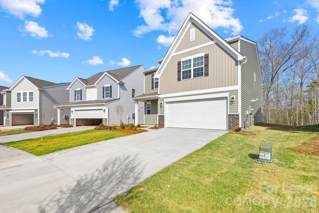 544 Sand Dunes Drive - Photo 3 of 43