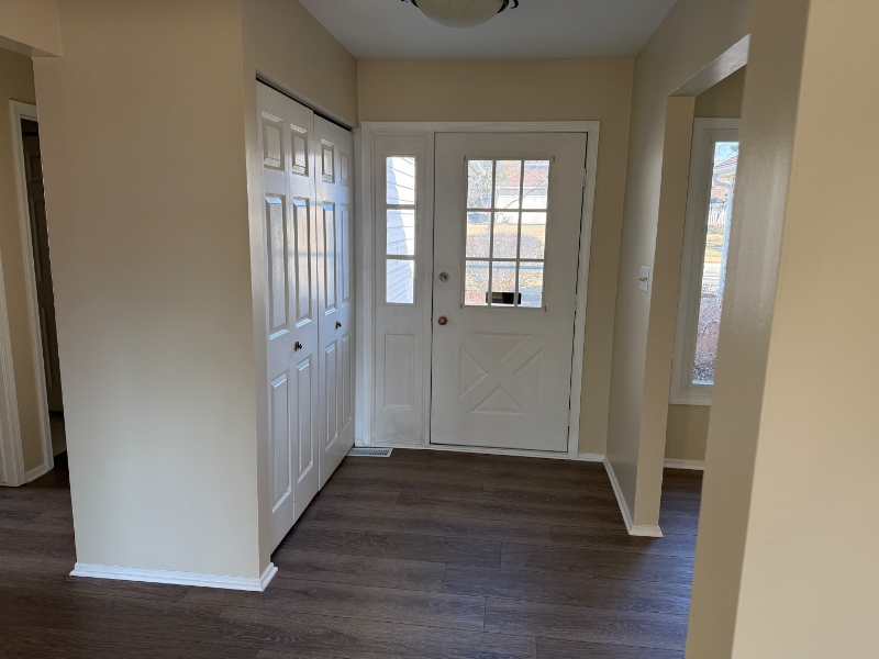 1431 Brookwood Cir - Photo 3 of 24