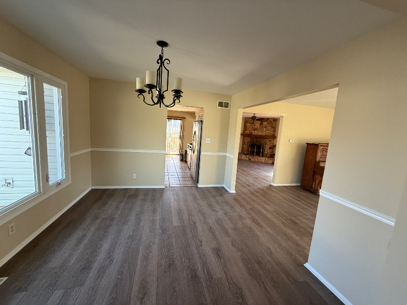 1431 Brookwood Cir - Photo 7 of 24