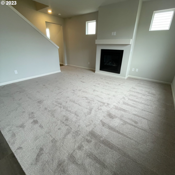 2043 Se Osprey Ave - Photo 2 of 16