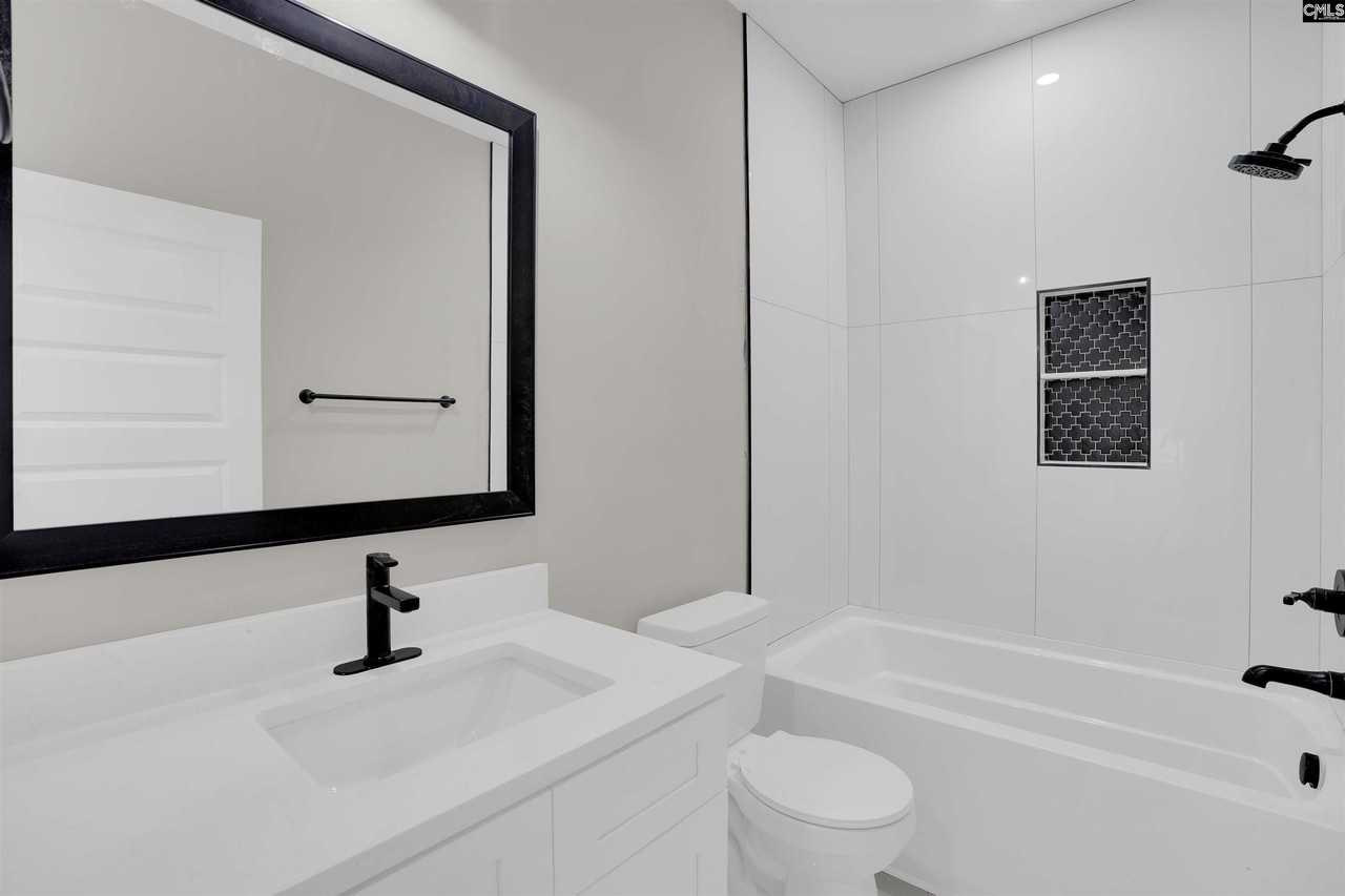 2512 Marling Dr - Photo 4 of 6