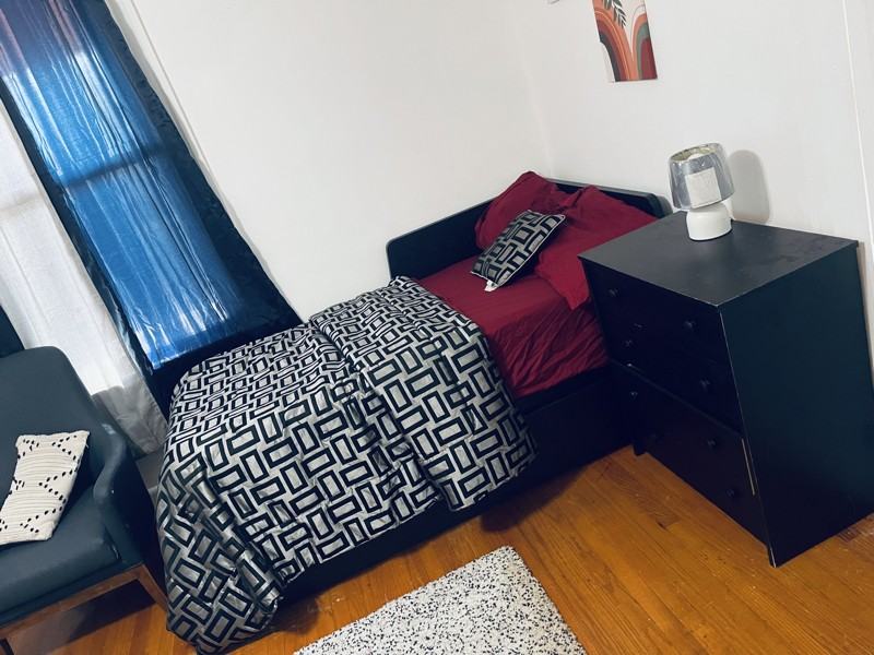 3712 Parkside Dr #1B - Photo 4 of 7