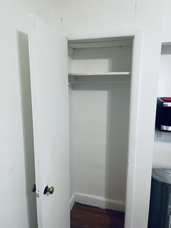 3712 Parkside Dr #1B - Photo 6 of 7