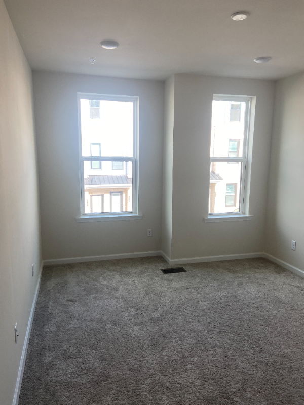 611 Parker Blvd - Photo 7 of 13