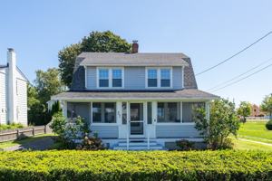 featured image of 27 Ridgewood Ave