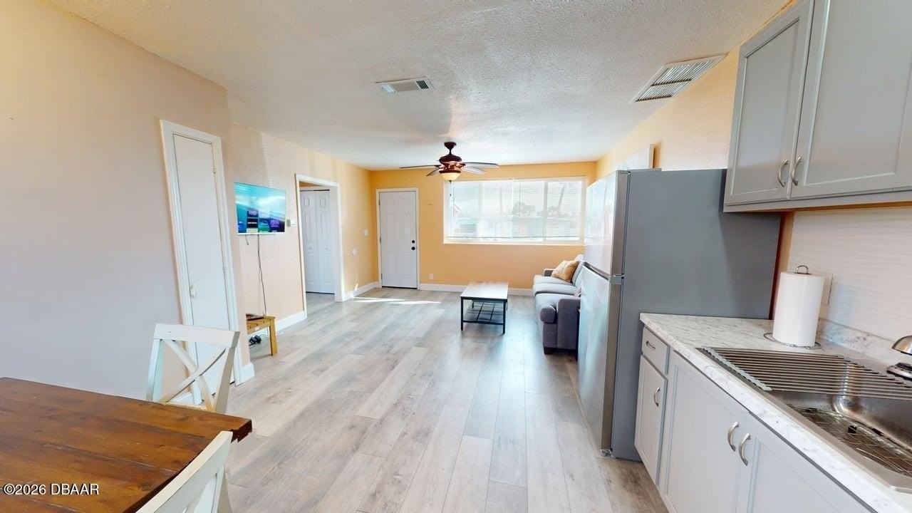 219 Bonner Ave Unit 2 - Photo 7 of 13