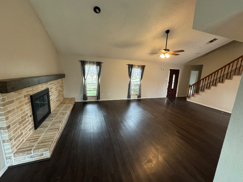 3905 Picato Dr - Photo 2 of 19