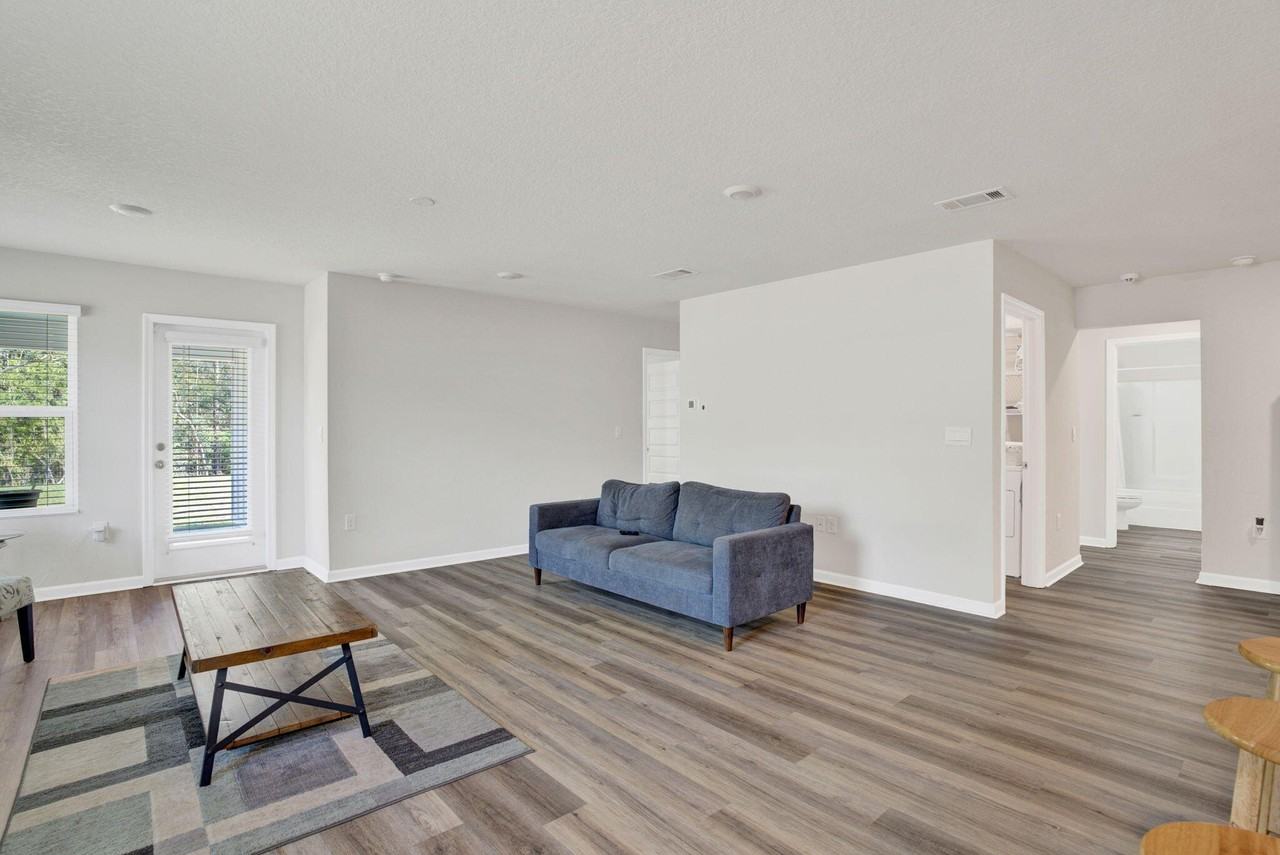 535 Mary Lou Way - Photo 7 of 36