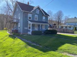 featured image of 127 Perry St