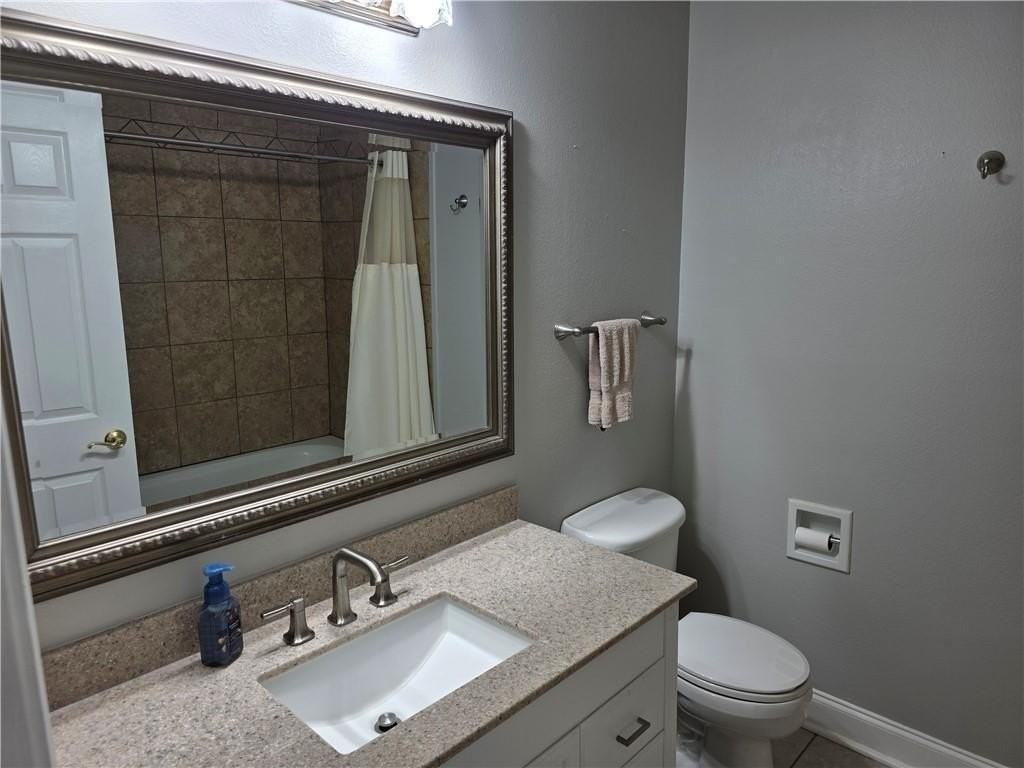 148 Ehret Pl - Photo 6 of 15