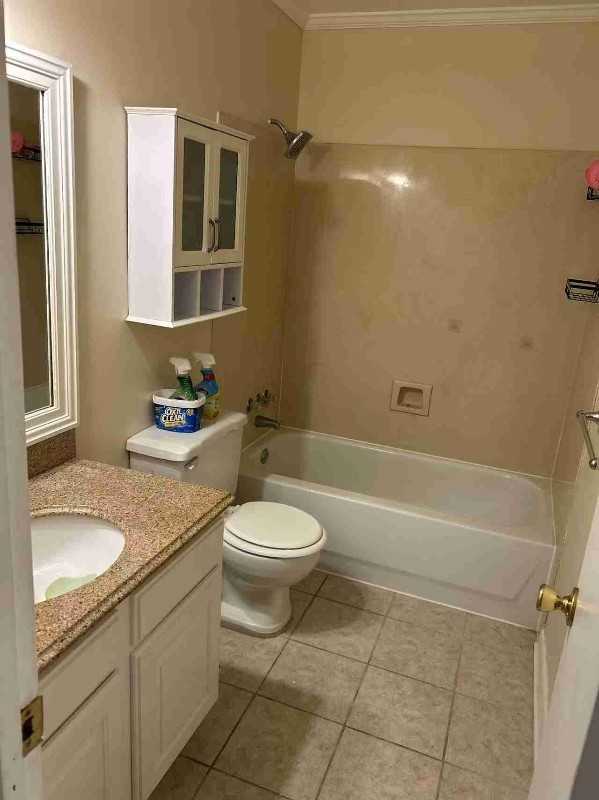 3731 Bunkerhill Dr - Photo 3 of 16