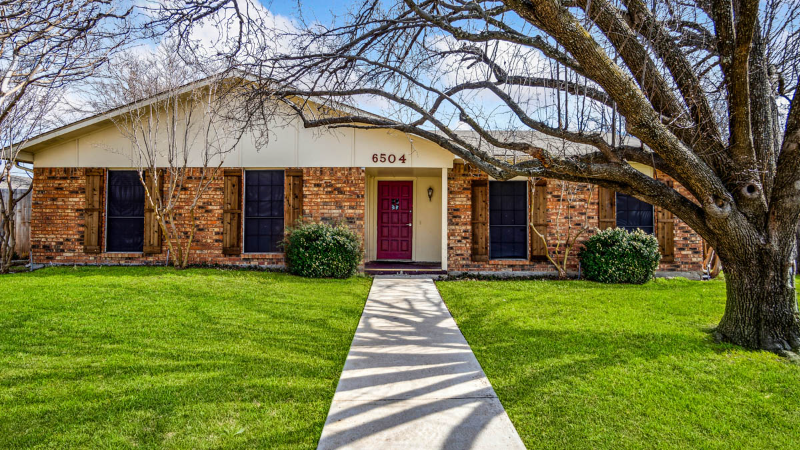 6504 Blue Ridge Trl - Photo 2 of 16