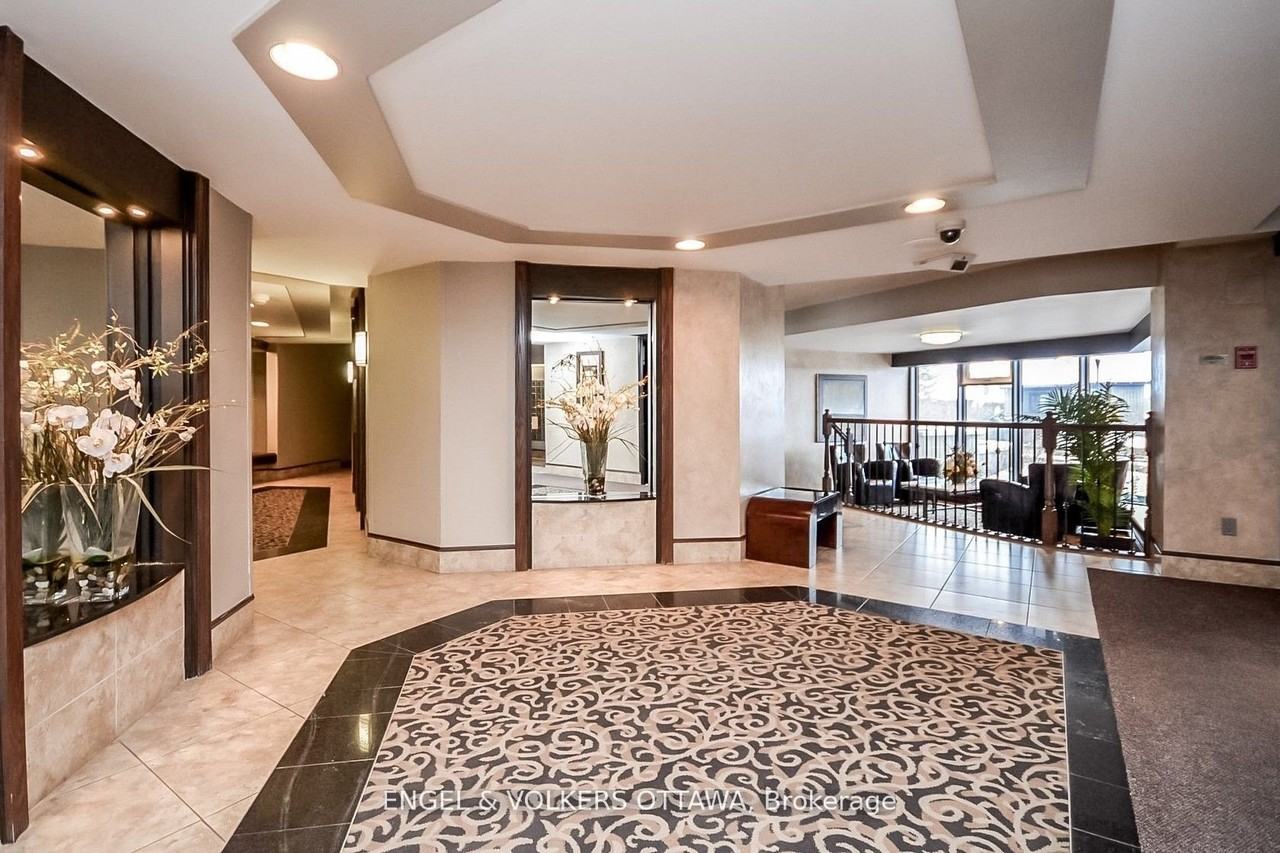 1081 Ambleside Tower I Apts. - Photo 4 of 29