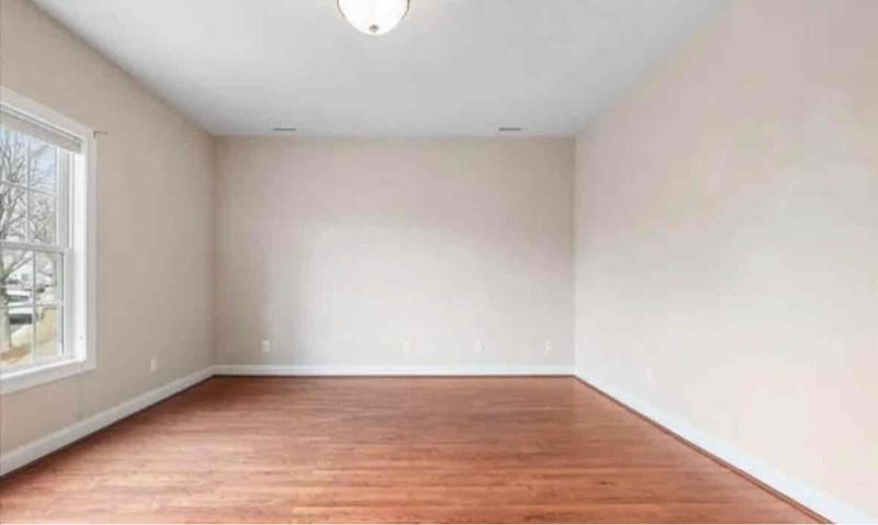 105 Wyndsong Pl - Photo 7 of 13