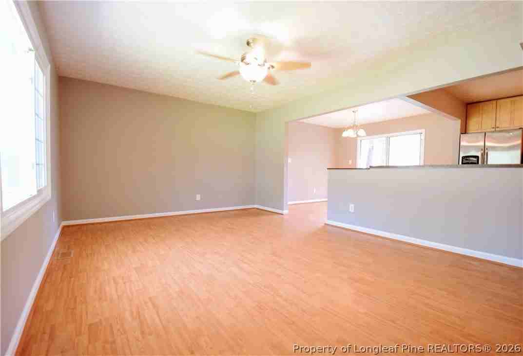 211 Livermore Dr - Photo 4 of 25